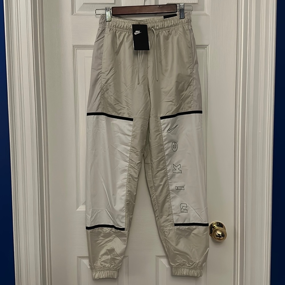 nike | rain pants sportswear in size XS NWT